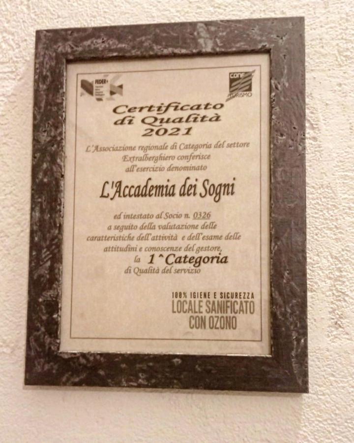 ホテル L'Accademia Dei Sogni サッサリ エクステリア 写真